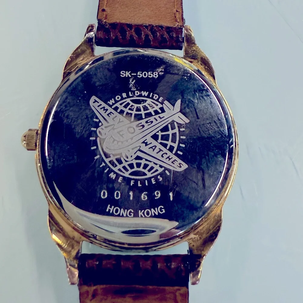 Fossil Train Locomotive Watch SK5058‎ NIB Collector Set Taxi Tin